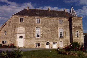 maison4.jpg (26339 octets)